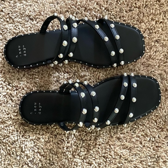 A New Day Hollis Embellished Slide Sandals - Picture 7 of 7